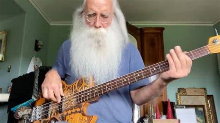 2020 Reader Favorite Bassists 2 Leland Sklar No Treble