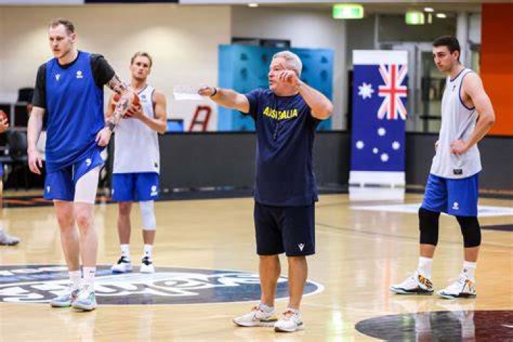 Brains Beauty and Basketball Coaches Corner In Love & Basketball