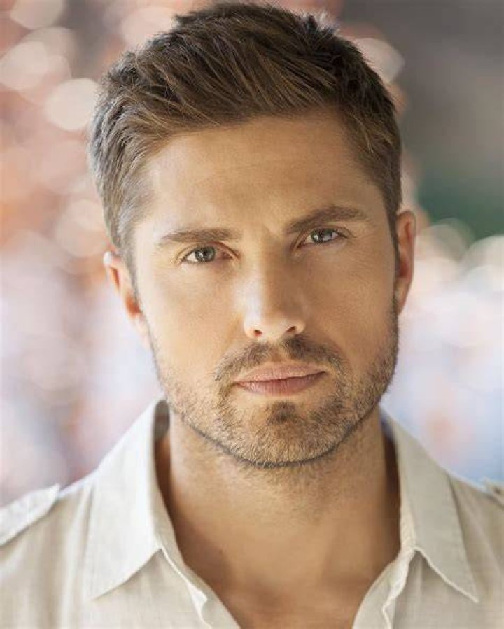 Eric Winter Ethnicity of Celebs