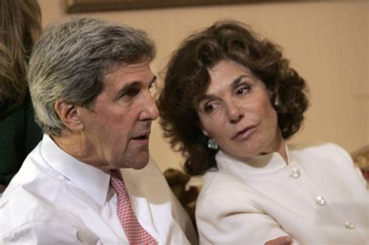 John Kerry 2021 Wife, net worth, tattoos, smoking & body facts Taddlr