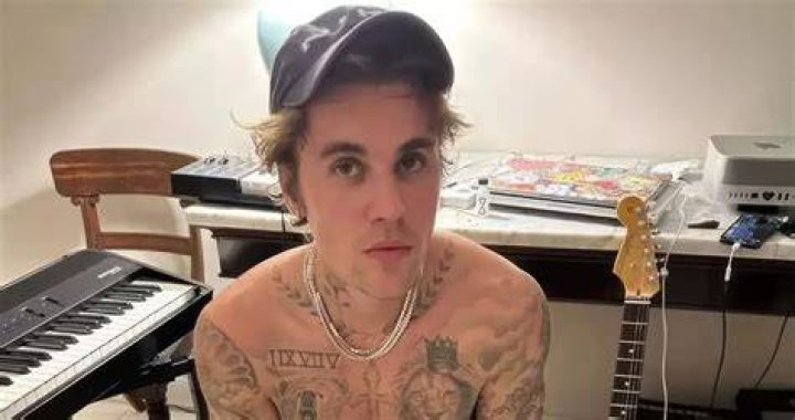 Justin Bieber a dépensé une fortune pour la bague de fiançailles d
