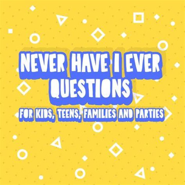 “Never Have I Ever" Star Maitreyi Ramakrishnan on Connecting to Devi