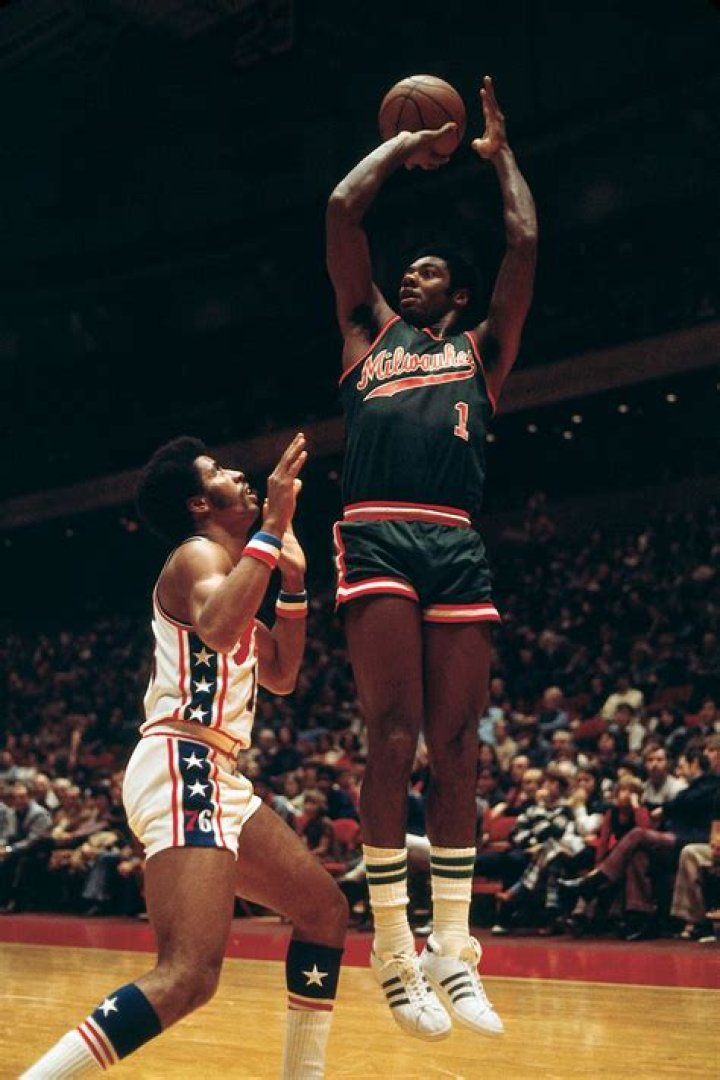 Oscar Robertson's legacy much greater than tripledoubles