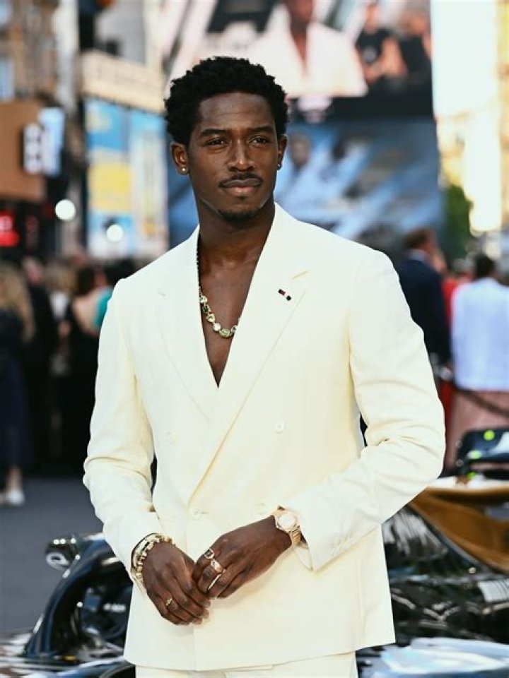 Sexy Damson Idris Pictures POPSUGAR Celebrity Photo 74